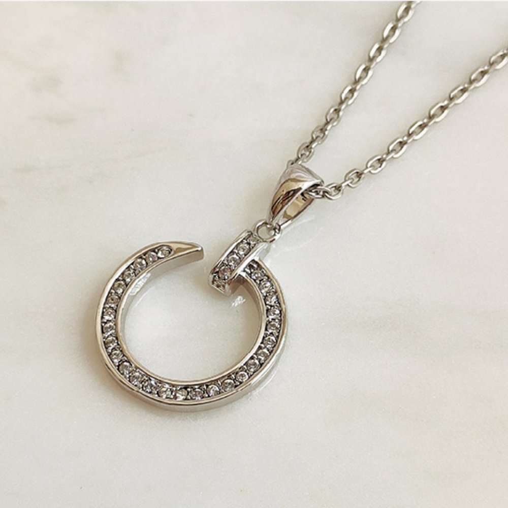 New! Nail Pendant Necklace 18K Gold Plated - Picture 6 of 12